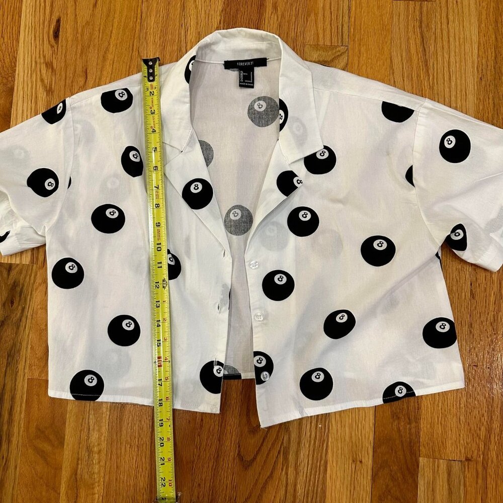 ADORABLE AND UNIQUE **Forever 21** CROP TOP! NWOT - Picture 3 of 5
